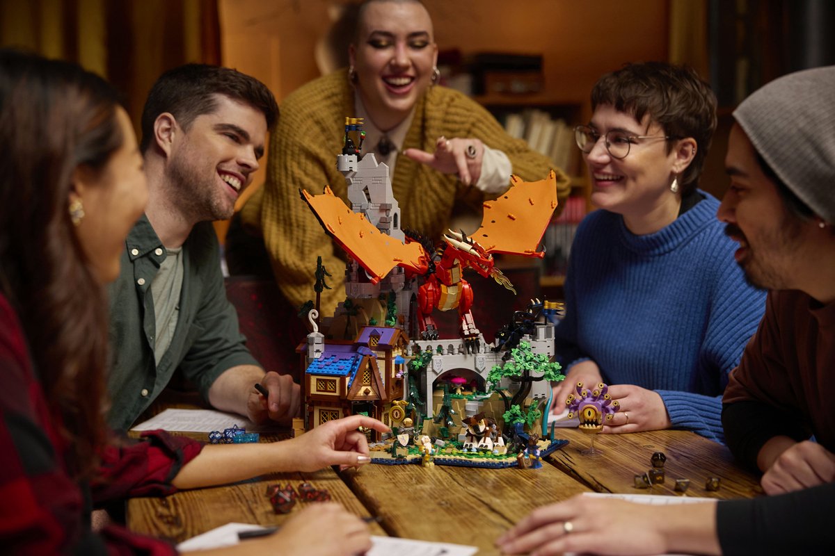 LEGO Ideas Dungeons & Dragons - het verhaal van de rode draak - 21348 – foto 3