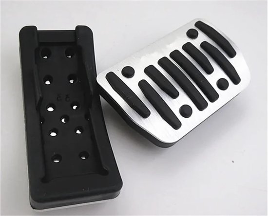 Pedaalhoezen Auto - Remgaspedaal Covers - Verbeterde Rijveiligheid - Antislip Aluminiumlegering - Set van 2 - Zilver — afbeelding 2