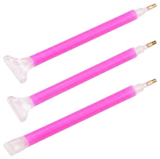 Trois stylos de peinture diamant rose avec un applicateur plat et transparent pour 3, 6 ou 9 pierres.