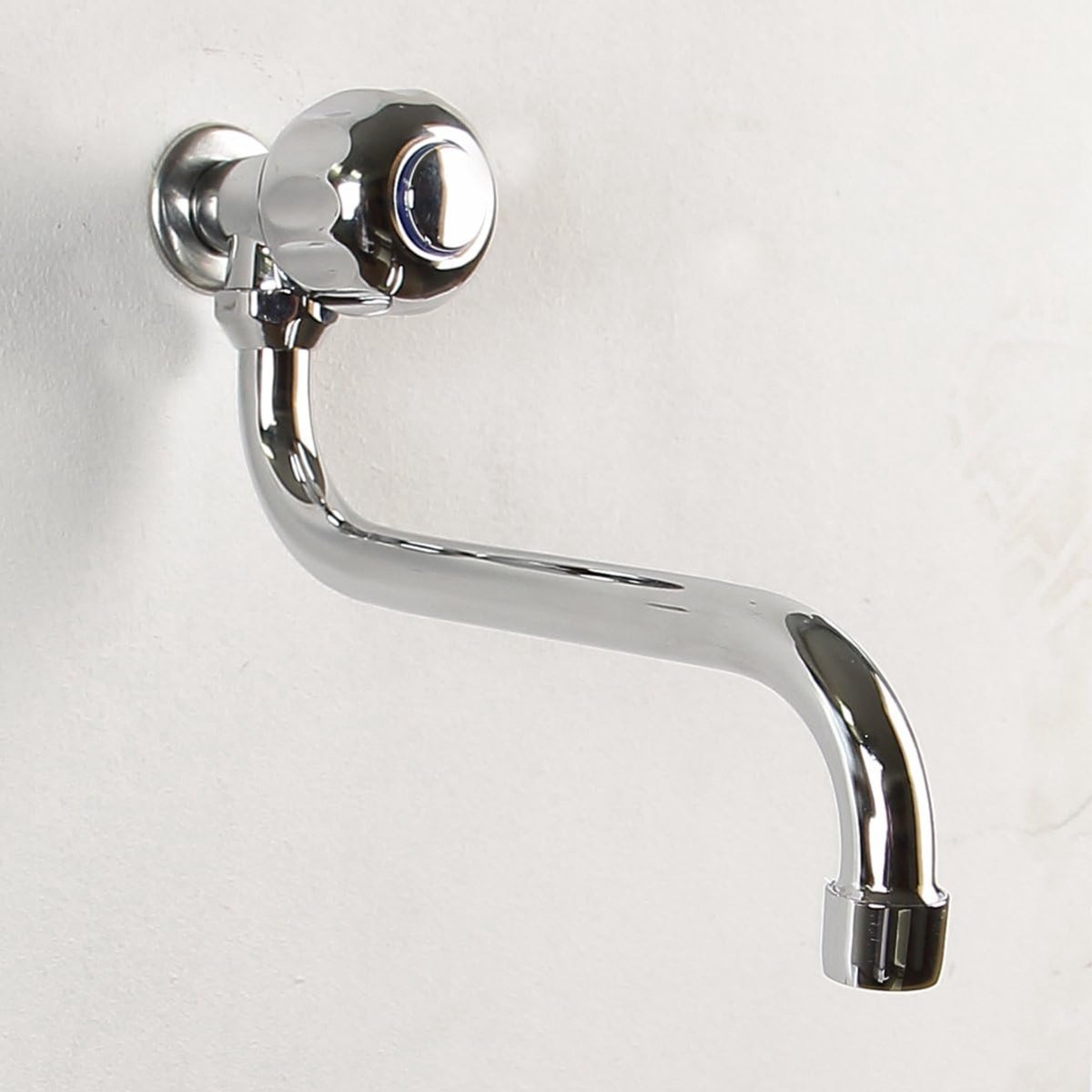 SAVI® Keukenkraan Wandmontage - Wandkraan - Wandkraan Keuken - RVS - Makkelijk Draaibaar- ‎Zilver- 35cm x 15cm x 5 cm; 250 g