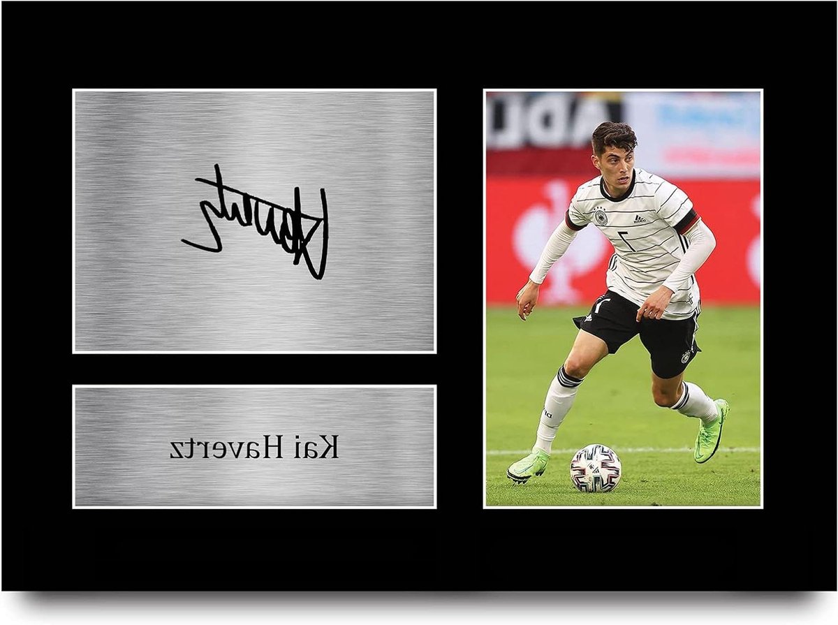 Gesigneerde Foto - Sportmemorabilia - Voetbalfans - Gedrukte replica handtekening - A4 formaat - Zwart gematteerd