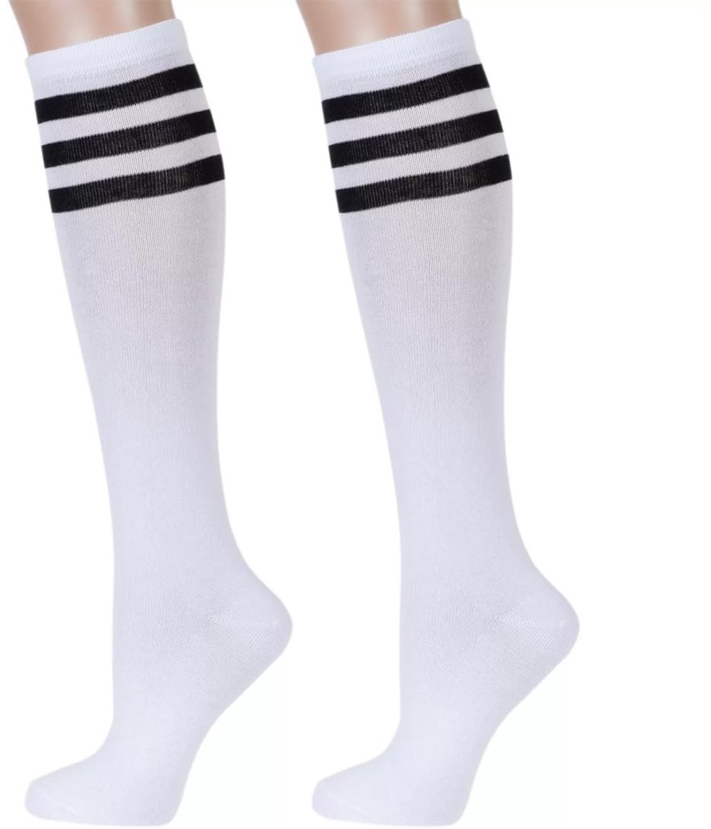 NTHProducts - Dameskniesokken - Voetbalsokken voor Fans - Wit - Mode - Comfortabele en ademende sokken - Geschikt voor elke gelegenheid - Wit