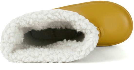 Bovenkant van een gele regenlaars met witte teddy voering.