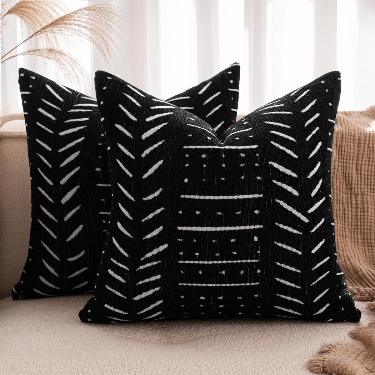 Dailygoods - Dailygoody - Kussenslopen Set van 2 - Gestreept Chenier Boho - Luxe uitstraling - Zwart 40 x 40 cm - Geschikt voor slaapkamer en woonkamer - Decoratie...