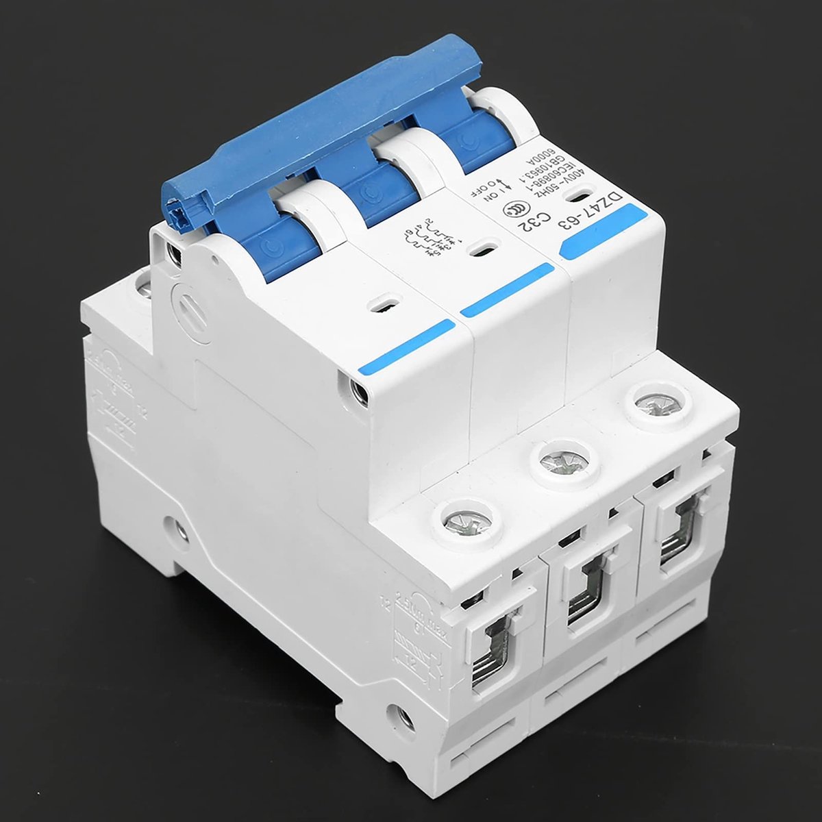 Dailygoody - Automatische Aardlekbeveiliging - 3 Polig Circuit Breaker - 32A - 400V - Hoogwaardige Bescherming - Geschikt voor Elektrische Installatie