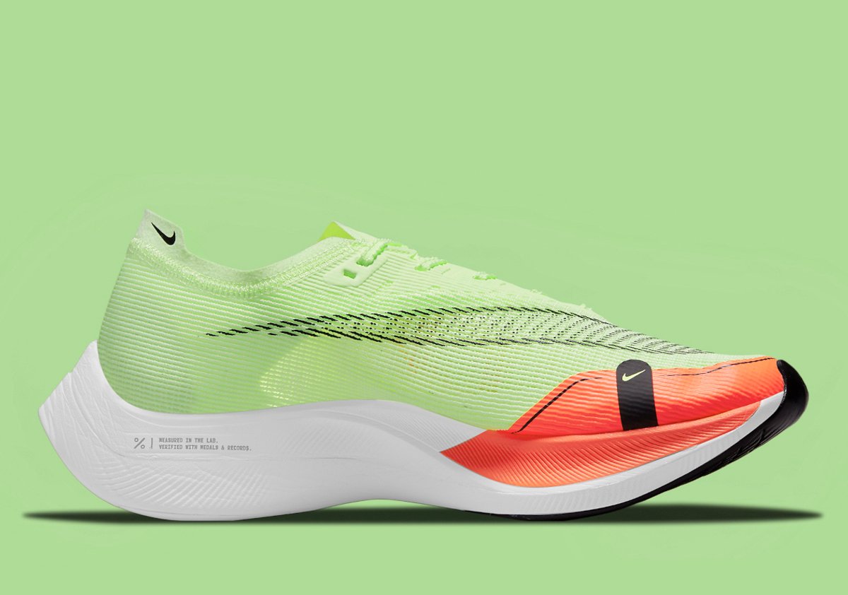 Running Nike ZoomX Vaporfly Next% 2 “Volt” Geel