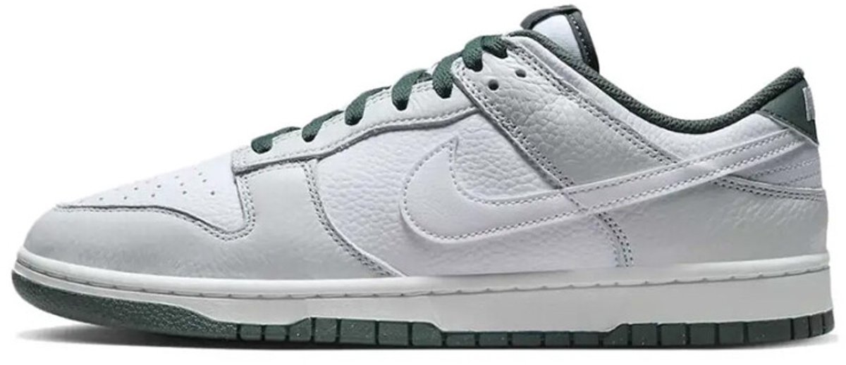 Nike Dunk Low Retro SE ‘Photon Dust Vintage ‘ Grijs