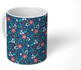 Mok - Koffiemok - Bloemen - Winter - Christmas - Design - Mokken - 350 ML - Beker - Koffiemokken - Theemok