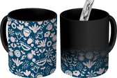 Magische Mok - Foto op Warmte Mokken - Koffiemok - Bloemen - Rood - Abstract - Magic Mok - Beker - 350 ML - Theemok