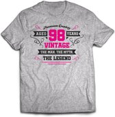 98 Jaar Legend - Feest kado T-Shirt Heren / Dames - Antraciet Grijs / Roze - Perfect Verjaardag Cadeau Shirt - grappige Spreuken, Zinnen en Teksten. Maat XXL