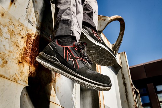 Albatros CLIFTON LOW SRC 648700210000042 Chaussures de sécurité S3 Pointure (EU): 42 noir, rouge 1 paire(s)