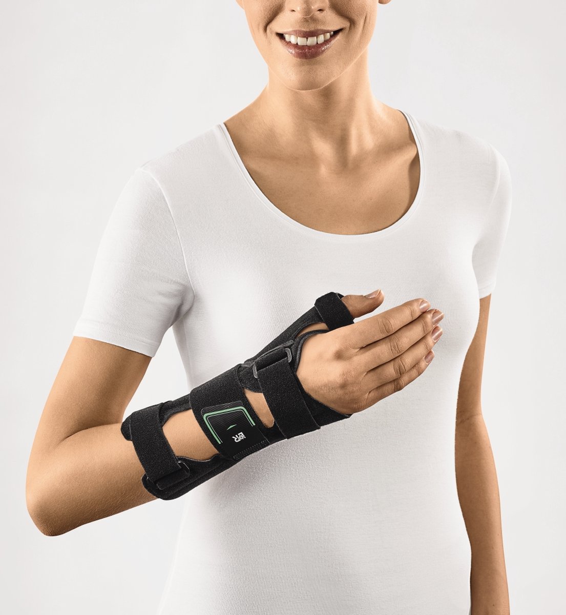 Polsbrace Cellacare Rhizocast - Classic - Maat 1 | Links | Braces