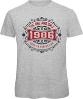 1986 The One And Only | Feest Kado T-Shirt Heren - Dames | Antraciet - Donker Rood | Perfect Verjaardag Cadeau Shirt | Grappige Spreuken - Zinnen - Teksten | Maat 3XL