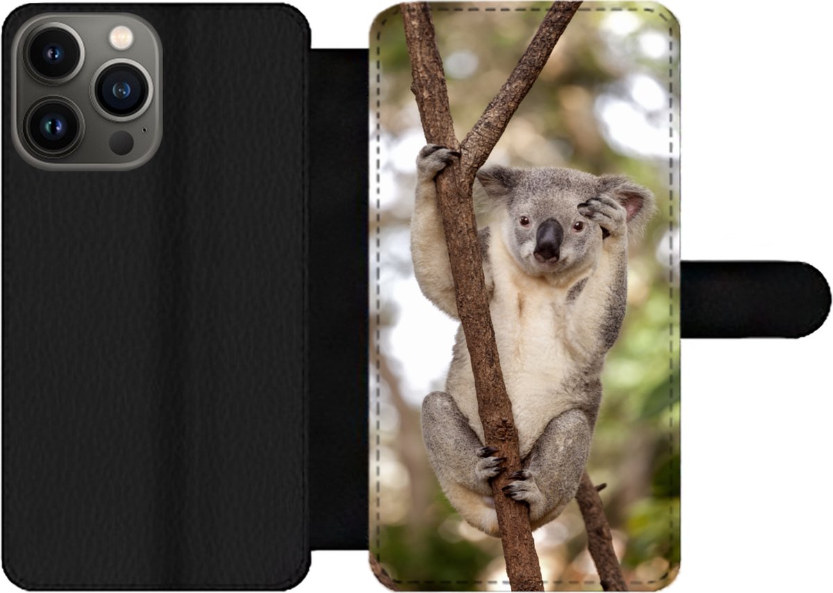 Telefoonhoesje Geschikt voor iPhone 13 Pro Max telefoonhoesje - Koala - Takken - Dier - Kinderen - Jongens - Meiden - Met vakjes - Wallet case met magneetsluiting