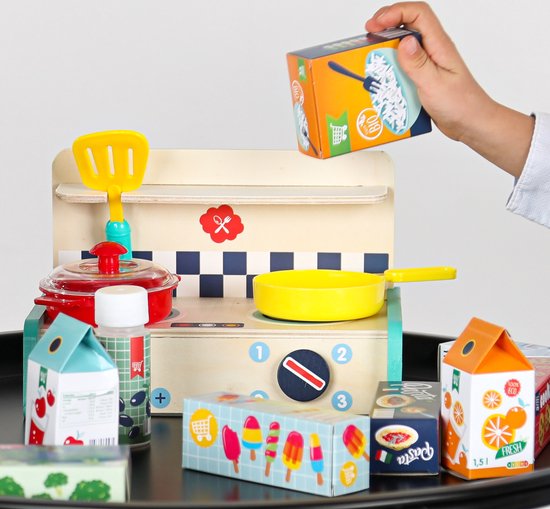 SES - Petits Pretenders - Mega keuken set - houten keuken en schort - inclusief pannen, gerechten en supermarkt producten van SES — afbeelding 3