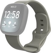 Mobigear Classic Siliconen Bandje voor Fitbit Versa 3 - Grijs