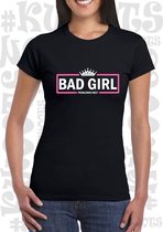 BADGIRL PROBLEMEN MEE? damesshirt – Zwart met wit & roze - Maat S - korte mouwen - Ronde hals - Grappige teksten & Designs - quotes - kwoots - humor - Aansluitende zijnaden
