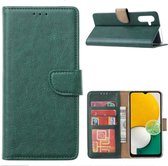 Samsung Galaxy A13 5G (SM-A136U) - Bookcase Groen - Portefeuille - Magneetsluiting