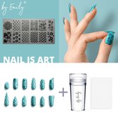 By Emily - Nail Art Stencil & Nagelstempel met schraper | Flowers & Patterns | 12 designs | Stempelen | Nagelkunst | Manicure | Herbruikbaar | Metaal | Duurzaam |  Gellak | Tools | Gereedscha