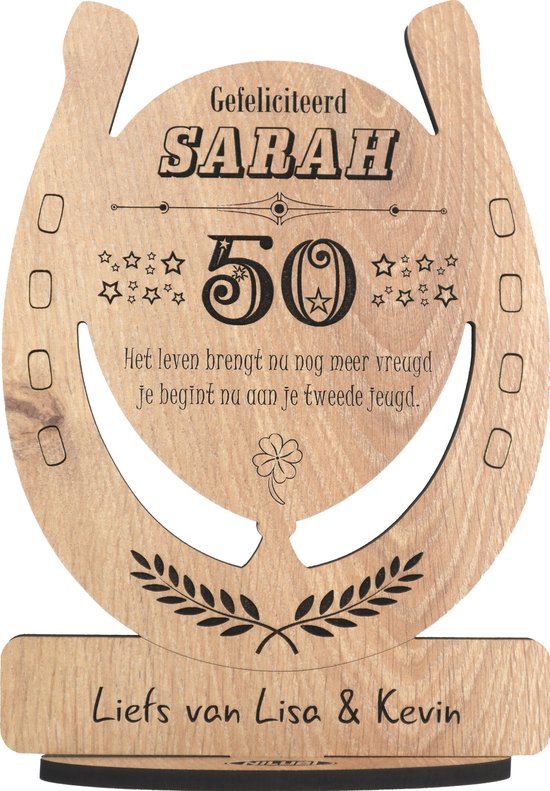 Ballon Sarah - houten wenskaart - kaart van hout 50 jaar - verjaardag vrouw - sarah gezien - vijftig - gepersonaliseerd - 17.5 x 25 cm