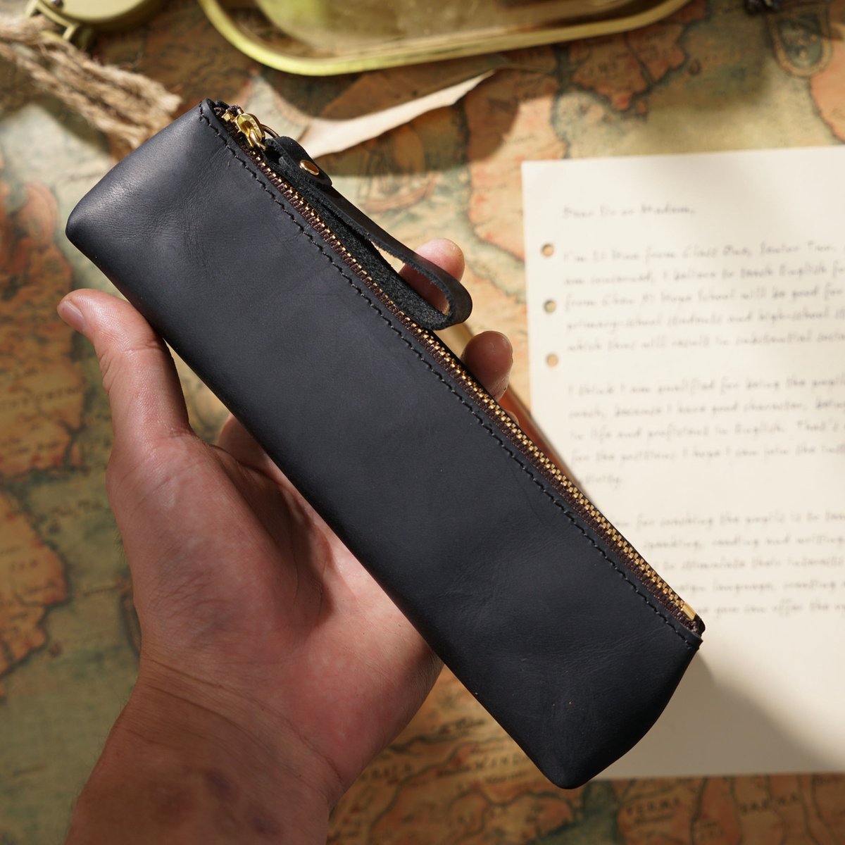Kaweco 1 x leren etui, etui compatibel met de sportserie, echt leer met mooie tas, chique en klassieke pennenetui, 12 x 3,5 cm Kaweco 1 x leren etui, etui compatibel met de sportserie, echt leer met mooie tas, chique en klassieke pennenetui, 12 x 3,5 cm