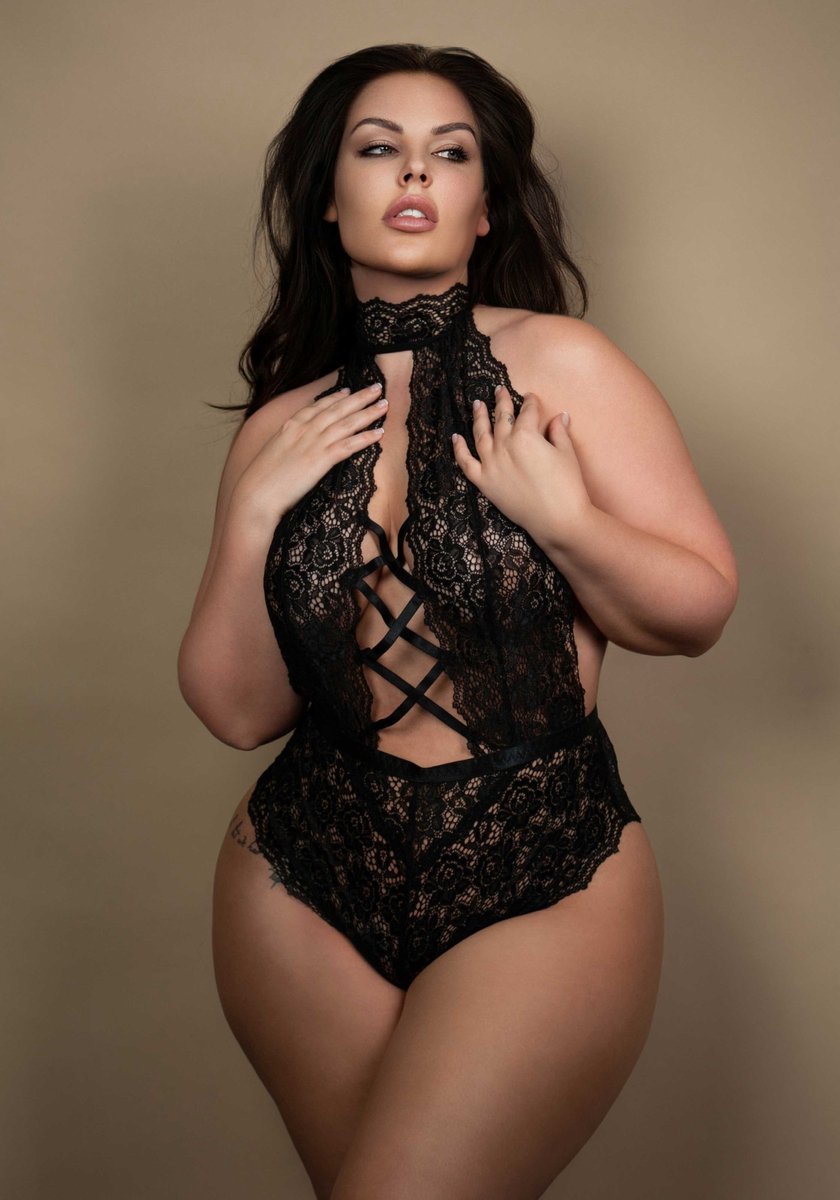 Backless & crotchless teddy +