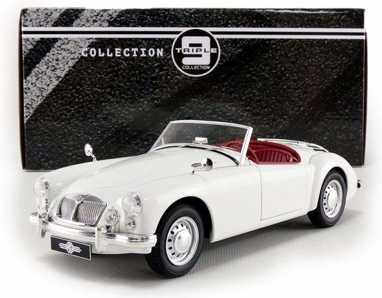 Triple 9 T9-1800164 MGA MKII A 1600 OPEN CONVERTIBLE 1961 WHITE 1:18