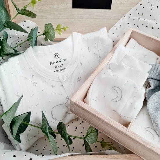 Baby kraamcadeau unisex - Luxe kraamcadeau – Direct klaar om te geven - baby geschenkset - kraamcadeau neutraal - babyshower cadeau voor jongen en meisje - gender neutraal babycadeau - 10 delige Baby Geschenkset - Gender reveal party cadeau