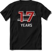 17 Years - Feest kado T-Shirt Heren / Dames - Rood / Grijs - Perfect Verjaardag Cadeau Shirt - grappige Spreuken, Zinnen en Teksten. Maat S