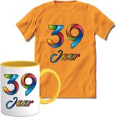 39 Jaar Vrolijke Verjaadag T-shirt met mok giftset Geel | Verjaardag cadeau pakket set | Grappig feest shirt Heren – Dames – Unisex kleding | Koffie en thee mok | Maat S