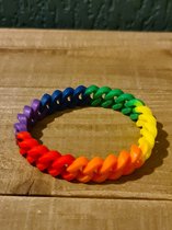 LGBTQ - Armbandje rubber regenboog gevlochten (LGBTQIA+, pride, love, LHBTI+, LHBTIQA+, gay, trans, bi, lesbo, homo)