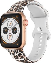 Strap-it Siliconen band met print - Geschikt voor Apple Watch bandje - Series 1/2/3/4/5/6/7/8/9/SE - Lucky Leopard - Bandje siliconen met luipaard print - iWatch bandje voor maat: 38 mm 40 mm 41 mm