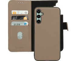 Mobiparts hoesje geschikt voor Samsung Galaxy A34 5G - Wallet 2-in-1 Boekhoesje - MagSafe - Echt Leder - Uitneembare Case - Sterke Magneet Sluiting - Contactloos betalen - Beige