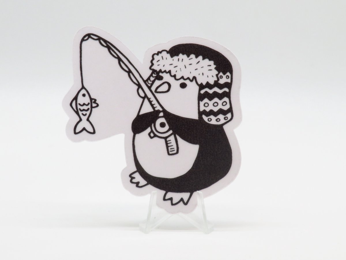 Vissende Pinguïn Sticker - Dieren in het Dagelijks Leven | Vera's Arts & Dice | Schattige Stickers - Handgemaakte Stickers - Journaling - Bullet Journal - Scrapbooking - Leuke Stickers - Laptop Sticker - Telefoon Sticker