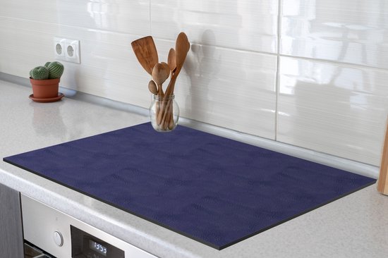 KitchenYeah® Inductie beschermer 76x51.5 cm - Inductie beschermer - Leer - Structuur - Dierenhuid - Kookplaataccessoires - Afdekplaat voor kookplaat - Inductiebeschermer - Inductiemat - Inductieplaat mat