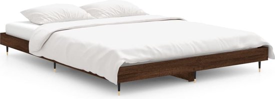 vidaXL-Bedframe-bewerkt-hout-bruin-eikenkleur-135x190-cm