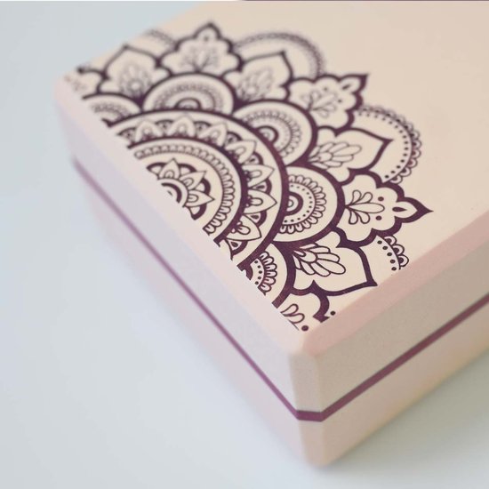 Yogablok - Eva Foam - Mandala - Precious Pink van Pure2Improve — afbeelding 4