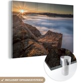 MuchoWow® Glasschilderij 60x40 cm - Schilderij acrylglas - Mistig Preikestolen, Noorwegen - Foto op glas - Schilderijen