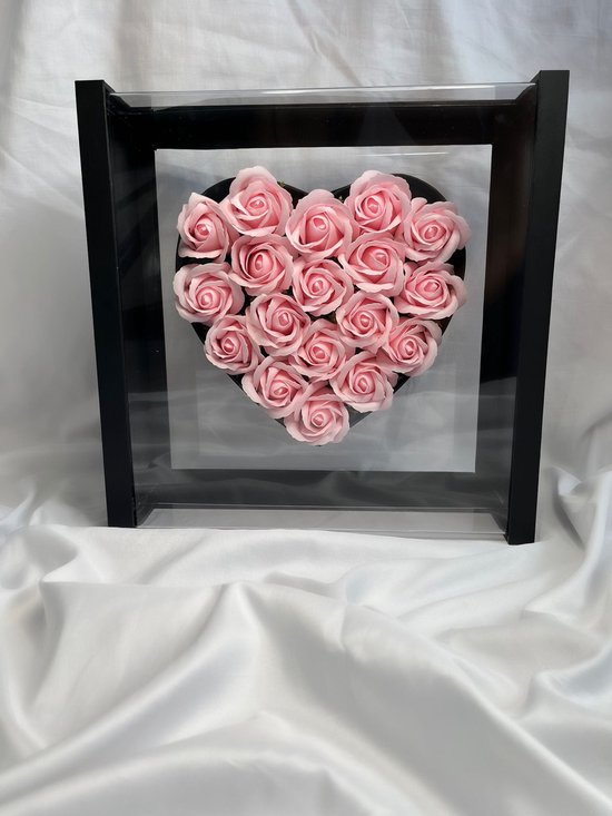 AG Luxurygifts flower box - rozen box - cadeau box - roze kleur - rozen - Valentijnsdag - Moederdag - soap roses - cadeau - bloemen