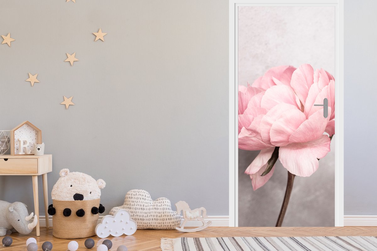 Deurposter 80x205 cm - Deursticker Bloemen - Roze - Natuur - Plant - Meubelfolie zelfkleve