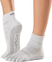 Toesox Yoga Ankle Grip Socks teensokken - Lichtgrijs - 39-42