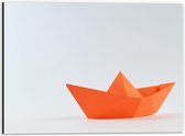Dibond - Gevouwen Oranje Bootje - 40x30cm Foto op Aluminium (Wanddecoratie van metaal)