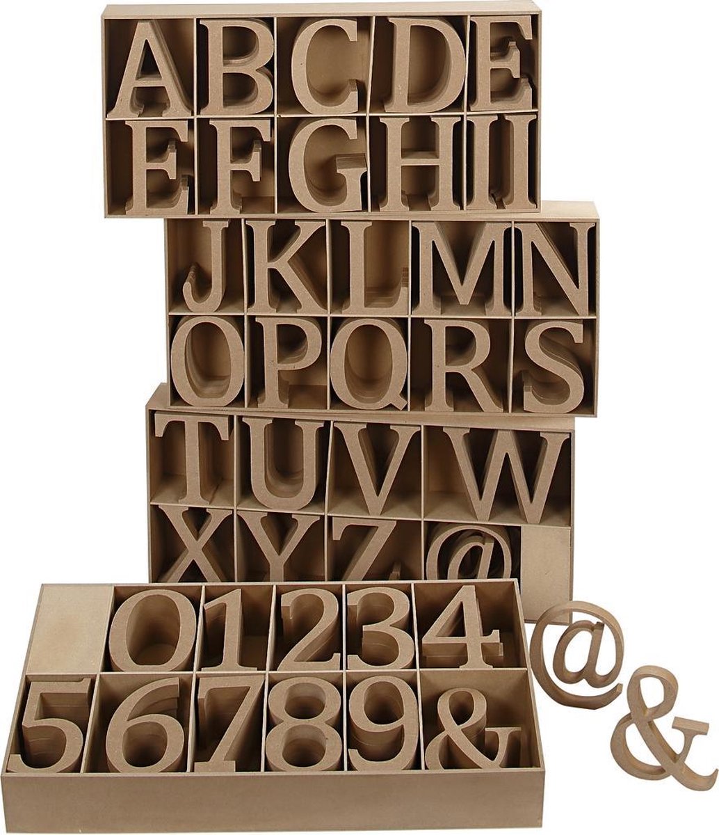 Houten letters. cijfers en tekens. H 13 cm. dikte 2 cm. 160 stuk/ 1 doos Houten letters. cijfers en tekens. H 13 cm. dikte 2 cm. 160 stuk/ 1 doos
