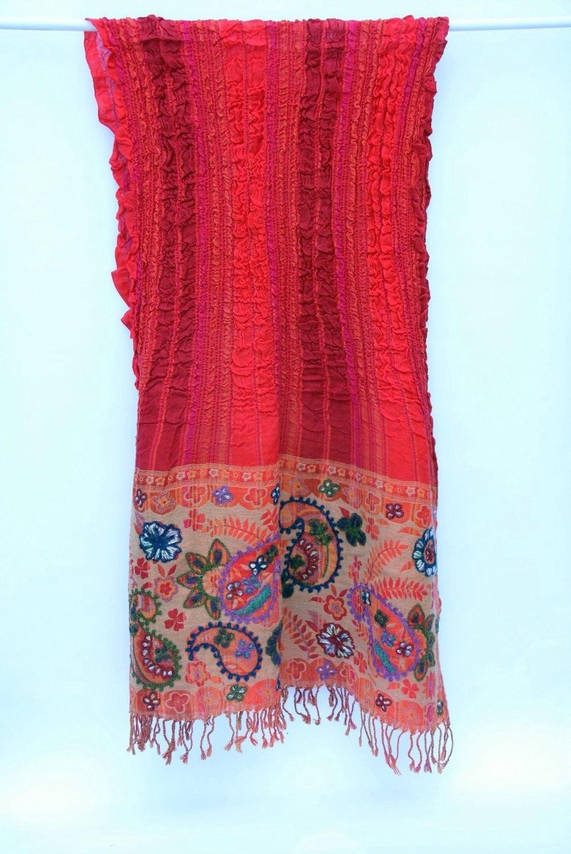 1001musthaves.com Gekreukte wollen sjaal in rood oranje en fuchsia 70 x 180 cm