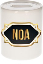 Noa naam cadeau spaarpot met gouden embleem - kado verjaardag/ vaderdag/ pensioen/ geslaagd/ bedankt