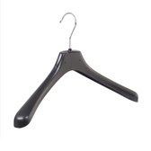 De Kledinghanger Gigant - 30 x Mantel / kostuumhanger kunststof zwart met schouderverbreding, 42 cm
