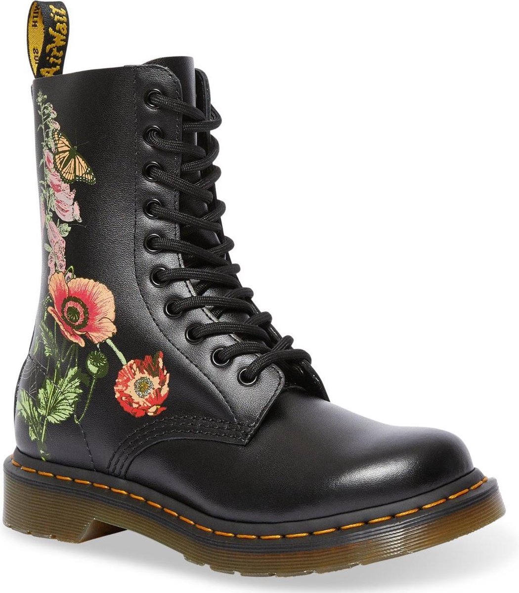 Laarzen Dr Martens 1490 WB bol