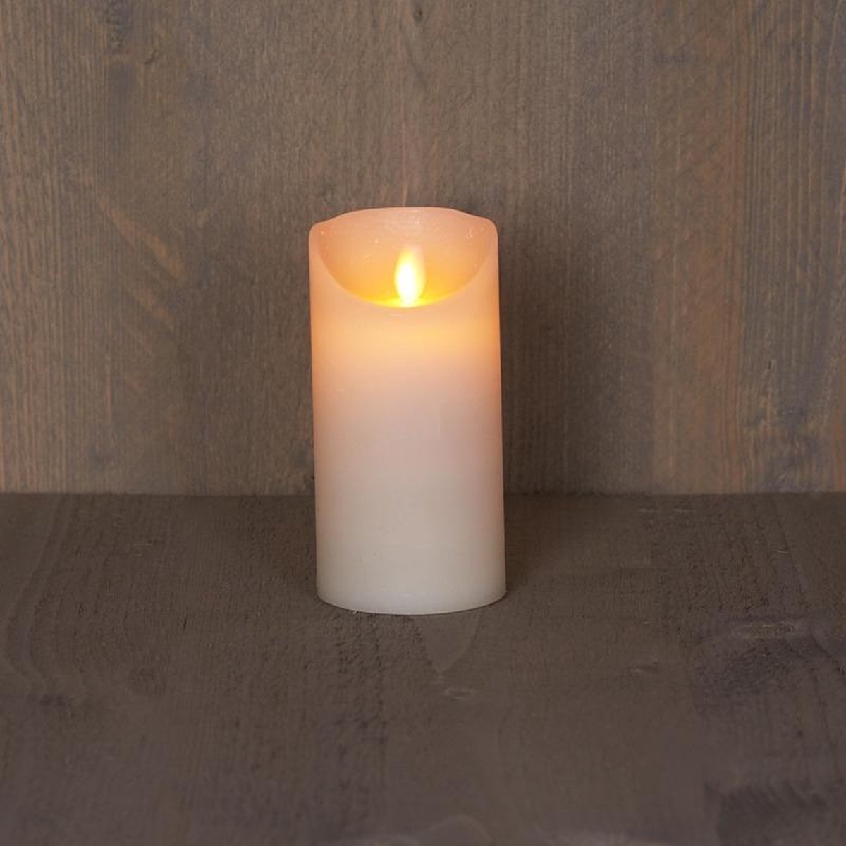 Anna's Collection Led kaars/stompkaars - 2x - ivoor - H15 x D7,5 cm - wax - bewegende vlam Wit