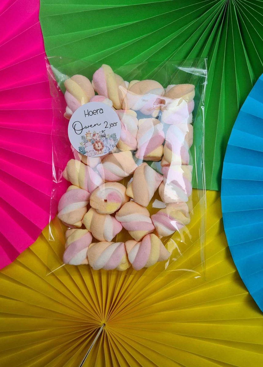 20 Uitdeelzakjes + 20 stickers | Jungle uitdelen | Sticker met naam | Traktatiezakjes | Cellofaan zakjes | Transparant | School traktaties | Uitdelen | Traktatie | A6 formaat 10x15cm zakjes | 40mm sticker | Traktatie zakjes