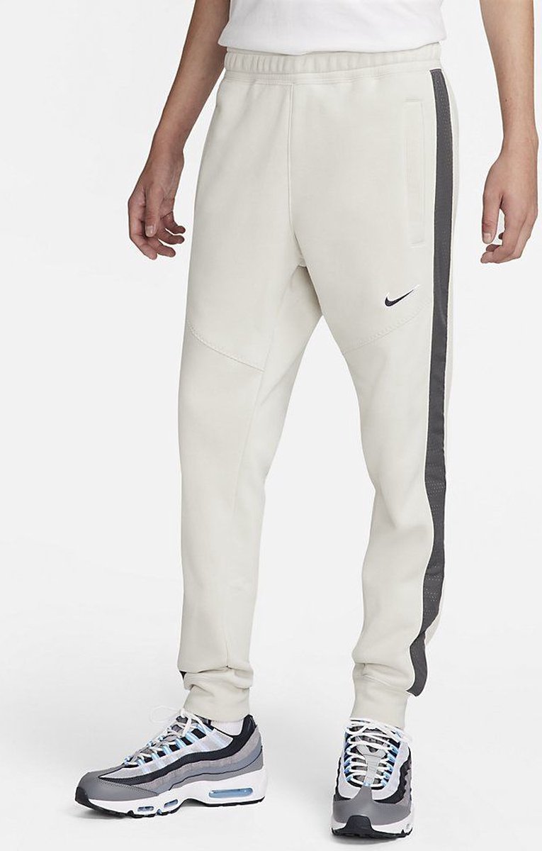 Nike Sportswear Club Fleece Jogger Pant Light Bone Beige